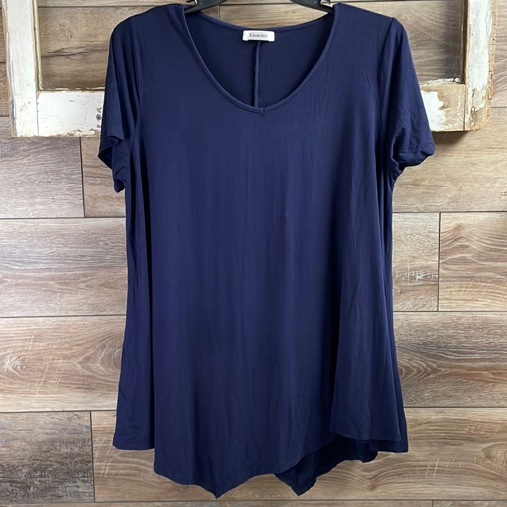 Esenchel Womens Solid Navy Blue Flowy Asymmetrical Blouse, Size 2X